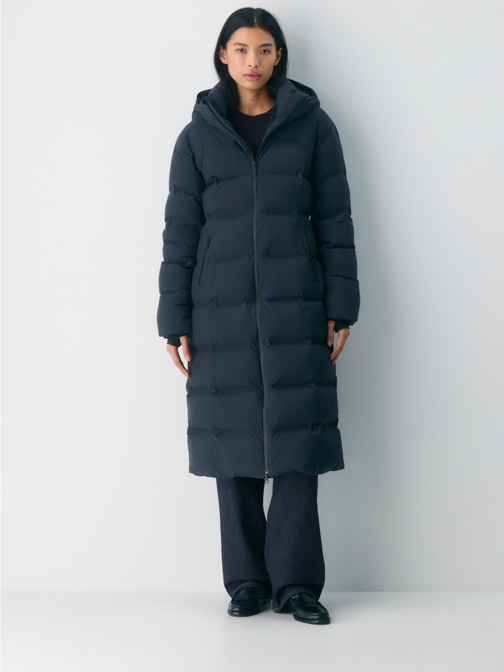 Aritzia The Super Puff™ The SuperSnug Puff₂O™ Long - Rainstop™
